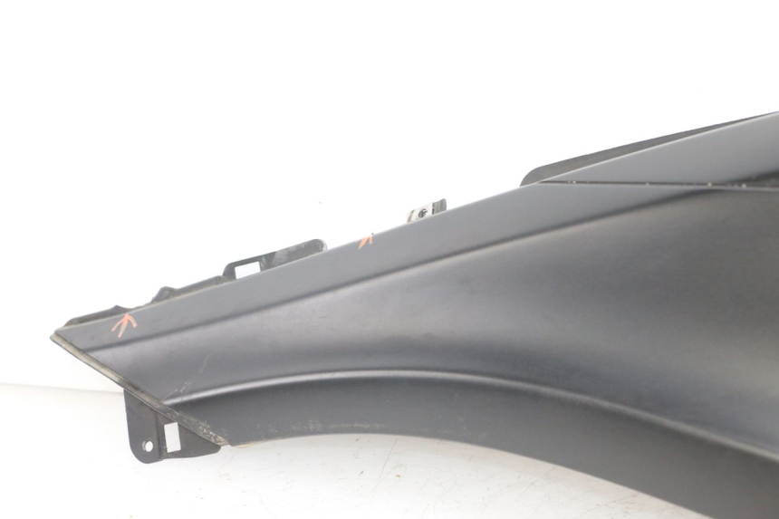 photo de LEFT REAR SIDE PANEL PIAGGIO X10 125 (2012 - 2017)