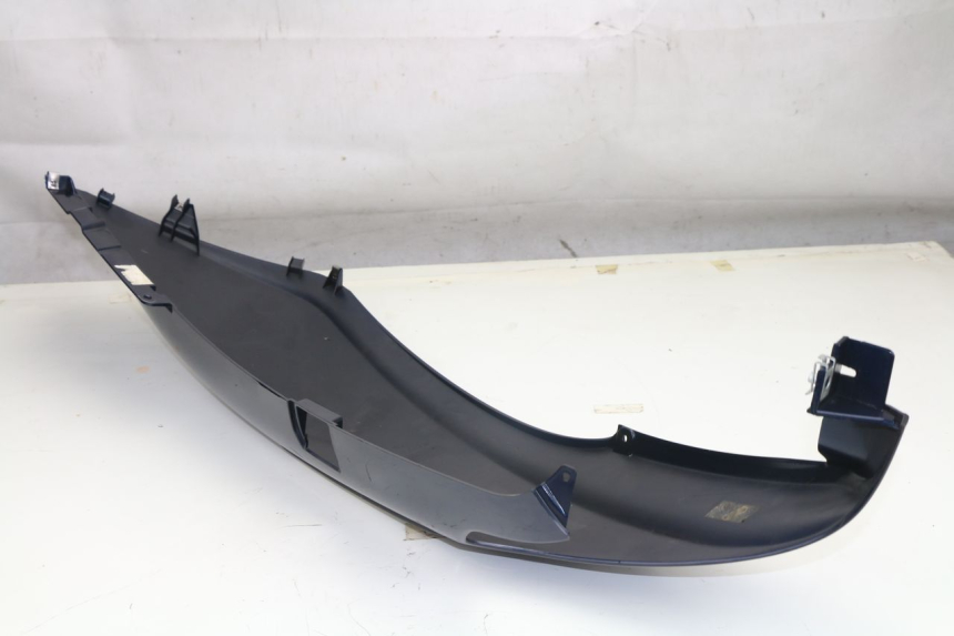 photo de REAR LEFT PANEL PIAGGIO X7 125 (2007 - 2013)