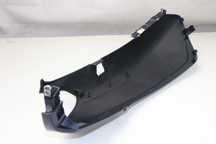 photo de REAR LEFT PANEL PIAGGIO X7 125 (2007 - 2013)