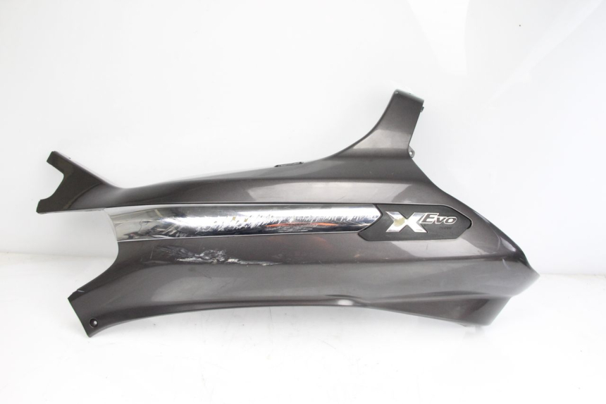 photo de LEFT REAR SIDE PANEL PIAGGIO XEVO - X EVO 125 (2007 - 2016)