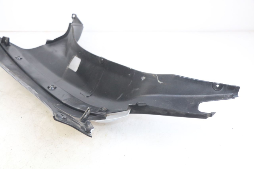 photo de LEFT REAR SIDE PANEL PIAGGIO XEVO - X EVO 125 (2007 - 2016)