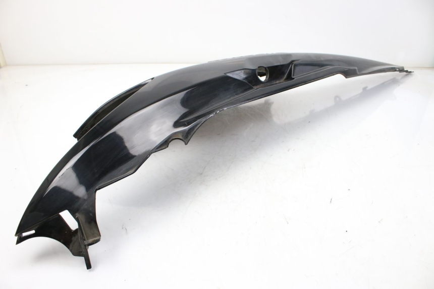 photo de LEFT REAR SIDE PANEL SUZUKI AN BURGMAN 400 (2006 - 2010)