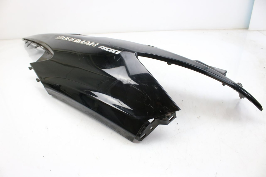 photo de LEFT REAR SIDE PANEL SUZUKI AN BURGMAN 400 (2006 - 2010)