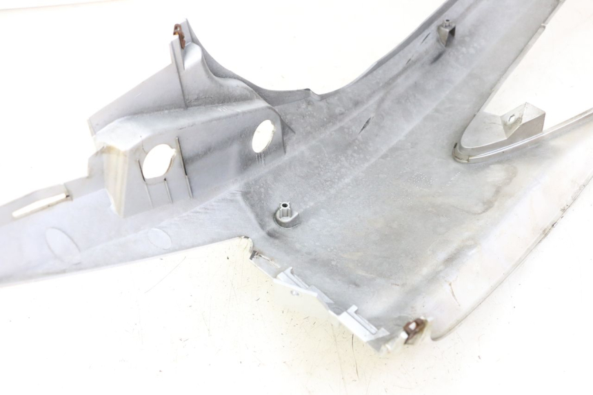 photo de REAR LEFT PANEL SUZUKI BURGMAN 125 (2007 - 2014)