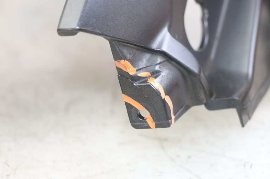 photo de REAR LEFT PANEL SUZUKI BURGMAN 125 (2018 - 2021)