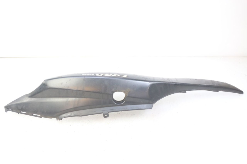 photo de LEFT REAR SIDE PANEL SUZUKI SIXTEEN 125 (2008 - 2010)