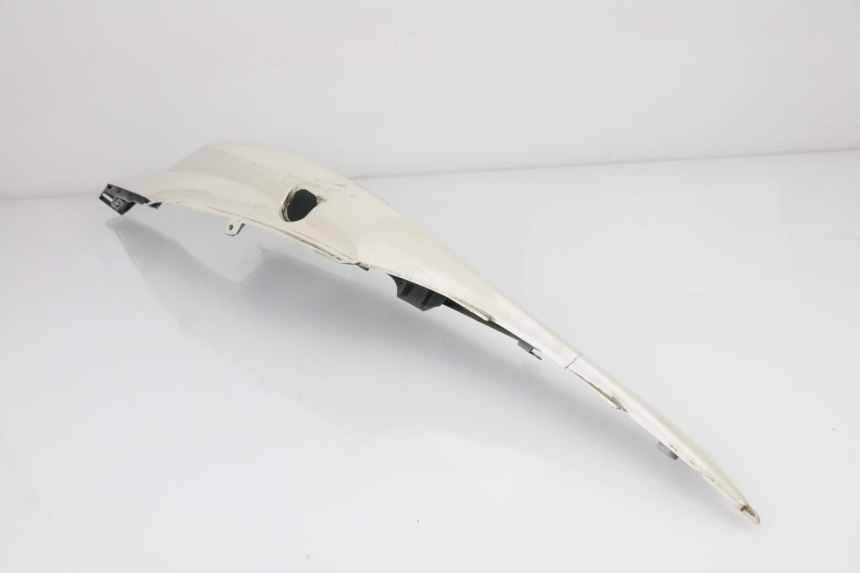 photo de LEFT REAR SIDE PANEL SUZUKI SIXTEEN 125 (2008 - 2010)