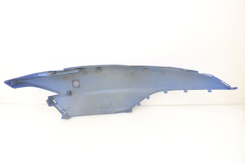 photo de REAR LEFT PANEL SUZUKI UH BURGMAN 125 (2002 - 2006)