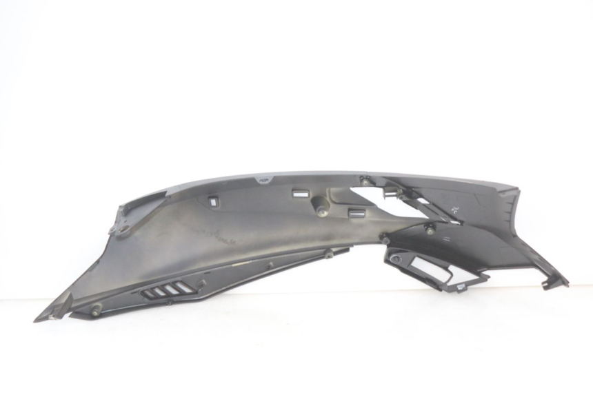 photo de LEFT REAR SIDE PANEL APRILIA SXR 50 (2021 - 2023)
