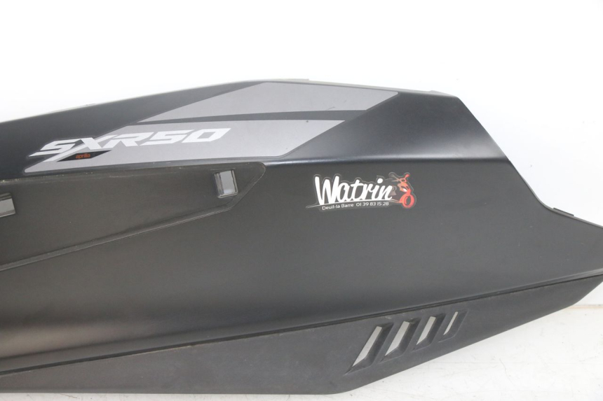 photo de LEFT REAR SIDE PANEL APRILIA SXR 50 (2021 - 2023)