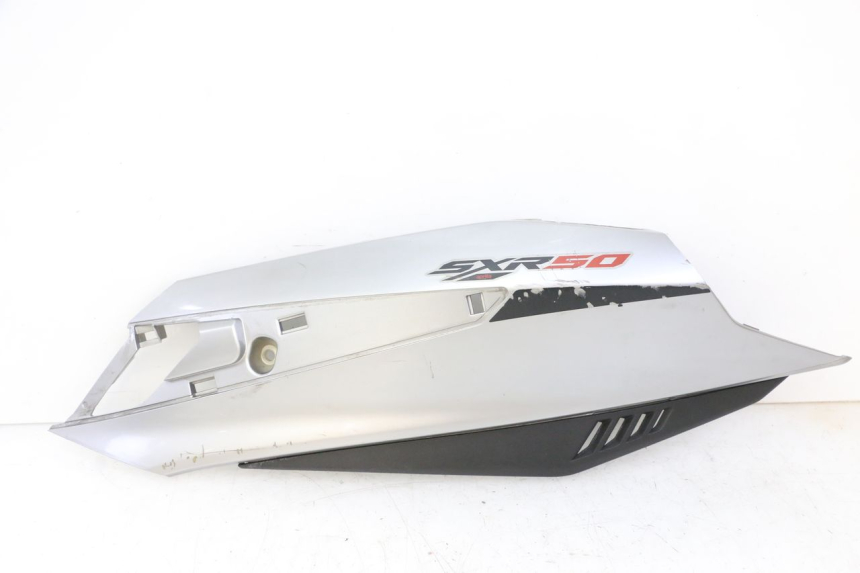 photo de LEFT REAR SIDE PANEL APRILIA SXR 50 (2021 - 2023)