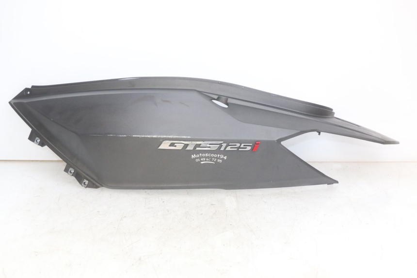 photo de LEFT REAR SIDE PANEL SYM GTS EFI 125 (2012 - 2016)