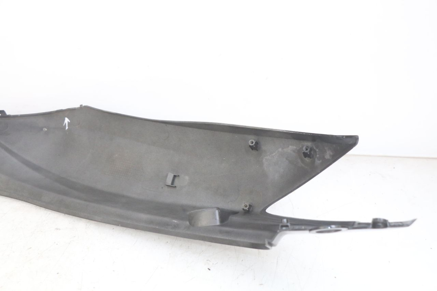 photo de LEFT REAR SIDE PANEL SYM SYMPHONY 125 (2009 - 2015)