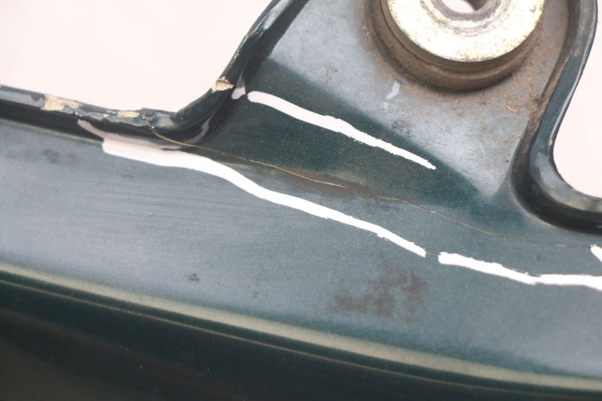 photo de LEFT REAR SIDE PANEL TRIUMPH SPRINT ST 955 (1999 - 2001)