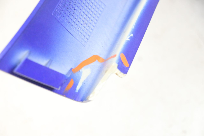 photo de REAR LEFT PANEL YAMAHA TZR 50 (2008 - 2016) - Technical close-up