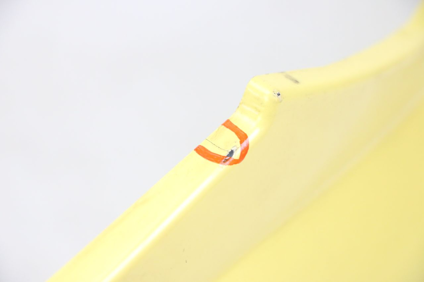 photo de REAR LEFT PANEL YAMAHA WHY 50 (1998 - 2000)