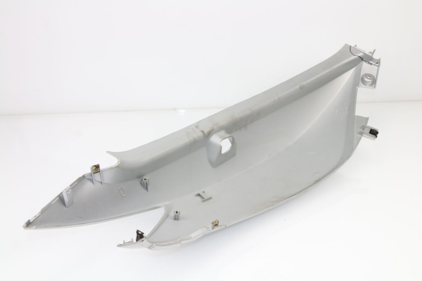 photo de LEFT REAR SIDE PANEL KYMCO XCITING 500 (2004 - 2006)
