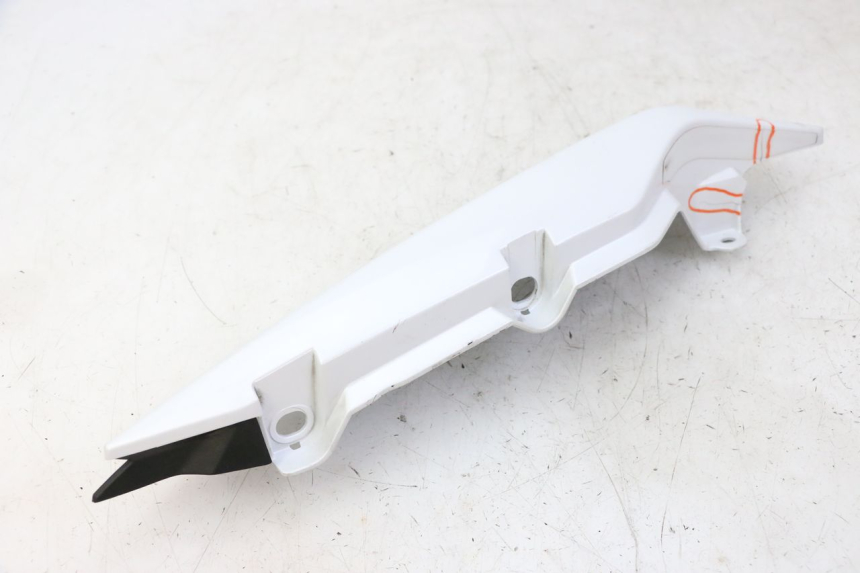 photo de REAR LEFT PANEL YAMAHA XJ6 ABS 600 (2008 - 2016)
