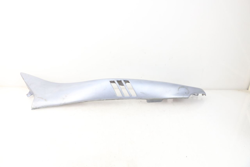 photo de REAR LEFT PANEL YAMAHA XJN XJ N DIVERSION 600 (1994 - 1997)