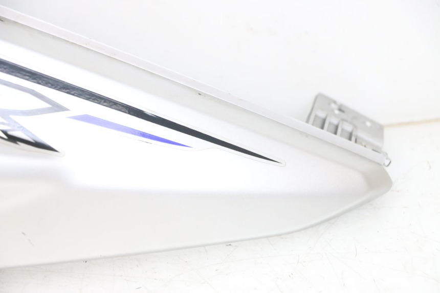 photo de LEFT REAR SIDE PANEL YAMAHA AEROX 2T 50 (2013 - 2017)
