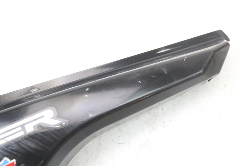 photo de LEFT REAR SIDE PANEL YAMAHA BW'S BWS 125 (2010 - 2013)