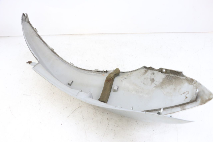 photo de LEFT REAR SIDE PANEL YAMAHA CYGNUS X 125 (2004 - 2007)