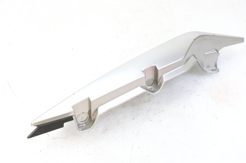 photo de REAR LEFT PANEL YAMAHA XJ6 600 (2008 - 2016)