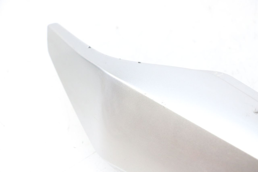 photo de REAR LEFT PANEL YAMAHA XJ6 600 (2008 - 2016)