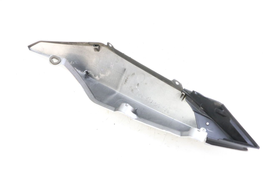photo de REAR LEFT PANEL YAMAHA XJ6 600 (2008 - 2016)