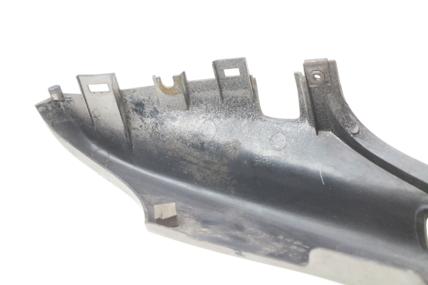 photo de REAR LEFT PANEL YAMAHA XJ600 XJ DIVERSION 600 (1992 - 1997)
