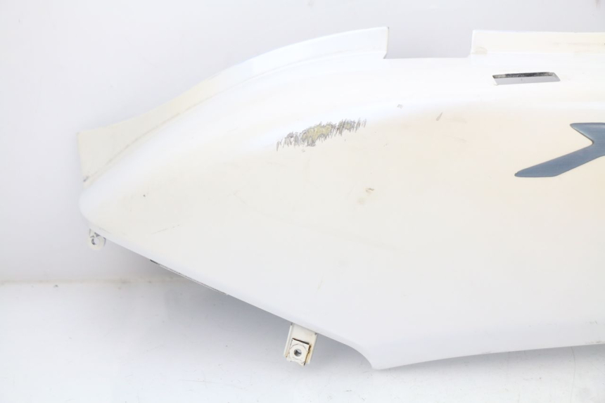 photo de LEFT REAR SIDE PANEL YAMAHA XMAX X-MAX 125 (2006 - 2009)