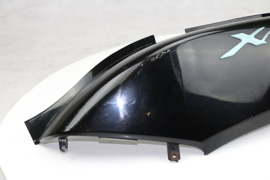 photo de LEFT REAR SIDE PANEL YAMAHA XMAX X-MAX 125 (2006 - 2009)
