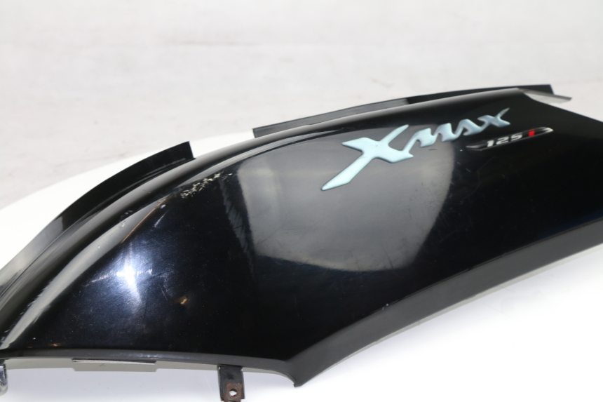 photo de LEFT REAR SIDE PANEL YAMAHA XMAX X-MAX 125 (2006 - 2009)