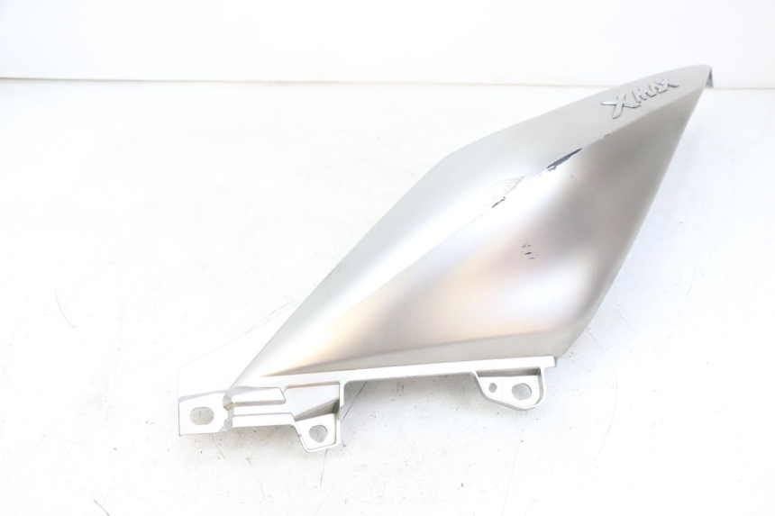 photo de LEFT REAR SIDE PANEL YAMAHA XMAX X-MAX ABS 125 (2017 - 2020)