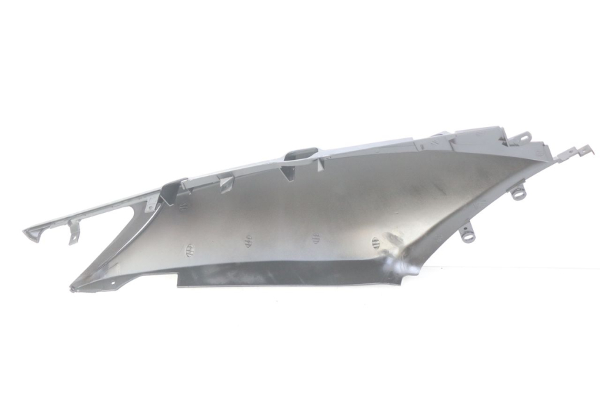 photo de LEFT REAR SIDE PANEL YAMAHA XP T-MAX TMAX ABS 500 (2004 - 2007)