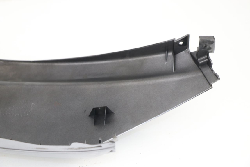 photo de REAR LEFT PANEL YAMAHA YP MAJESTY 400 (2004 - 2008)