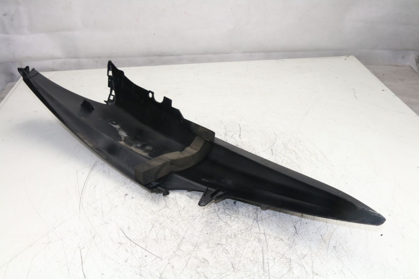 photo de REAR LEFT PANEL YAMAHA YP MAJESTY ABS 400 (2007 - 2009)