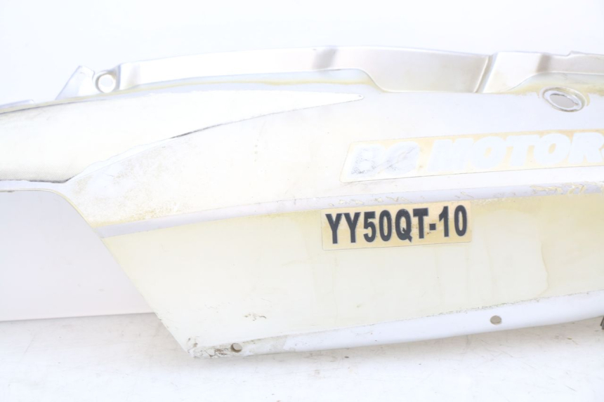 photo de LEFT REAR SIDE PANEL YIYING YY50QT-10 50 (2007 - 2022)