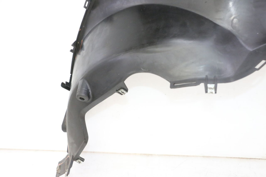 photo de RIGHT FRONT FAIRING QUADRO 4 4D 350 (2015 - 2018)