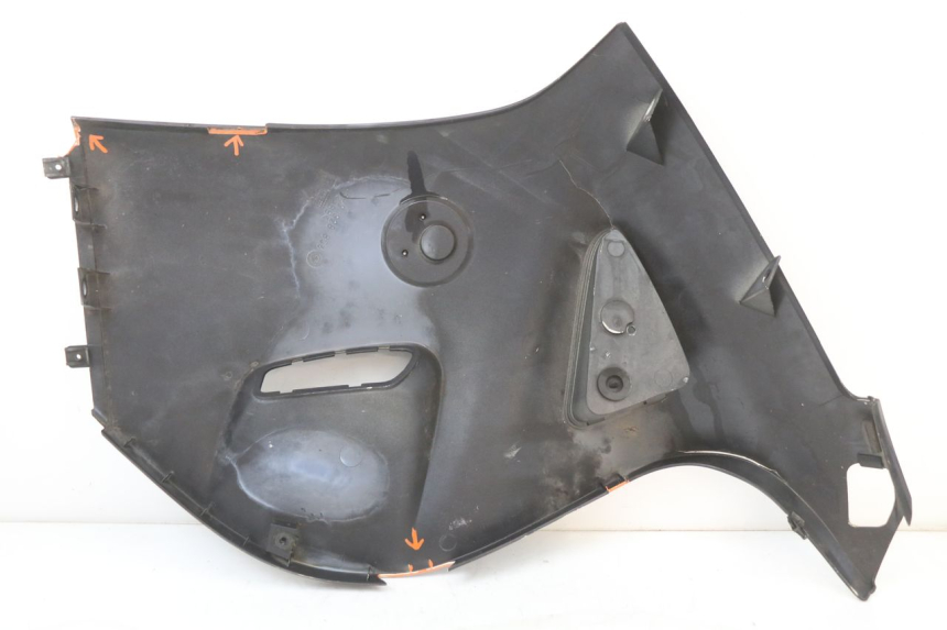 photo de RIGHT FRONT SIDE PANEL BMW C1 125 (2000 - 2003)