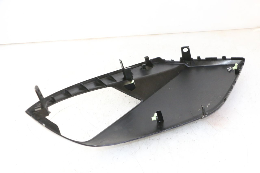 photo de RIGHT FRONT SIDE PANEL PEUGEOT CITYSTAR 50 (2013 - 2017)