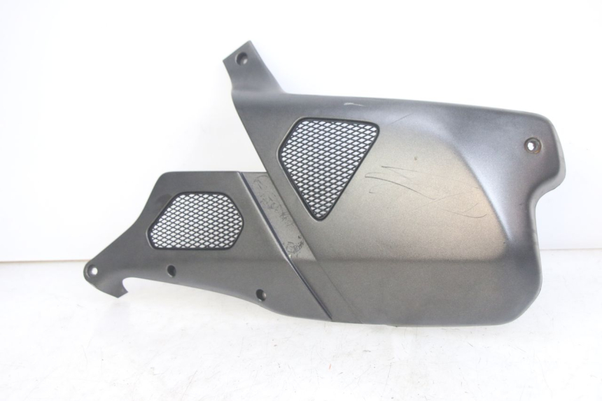 photo de RIGHT FRONT SIDE PANEL GILERA DNA 50 (2000 - 2007)