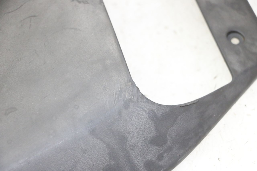 photo de RIGHT FRONT FAIRING GILERA NEXUS 300 (2008 - 2013)