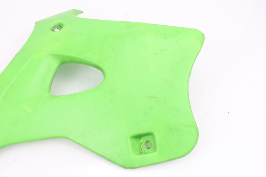 photo de RIGHT FRONT FAIRING KAWASAKI KX 125 (1994 - 1998)