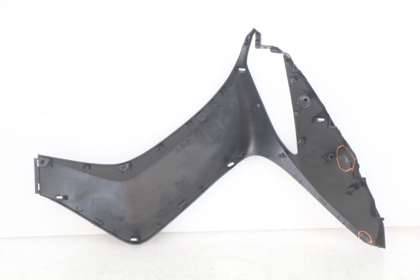 photo de RIGHT FRONT SIDE PANEL KYMCO AGILITY 16+ 4T 50 (2018 - 2023)
