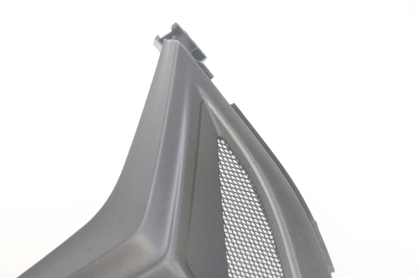 photo de RIGHT FRONT FAIRING PIAGGIO MP3 HPE 300 (2019 - 2026) - Component detail