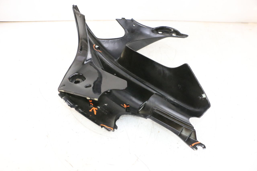 photo de RIGHT FRONT FAIRING HONDA NSR R 125 (1994 - 2003) - Surface and material condition