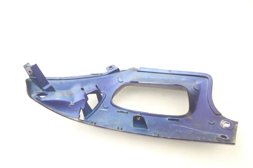 photo de RIGHT FRONT SIDE PANEL PEUGEOT SPEEDFIGHT LC 50 (1996 - 2002)