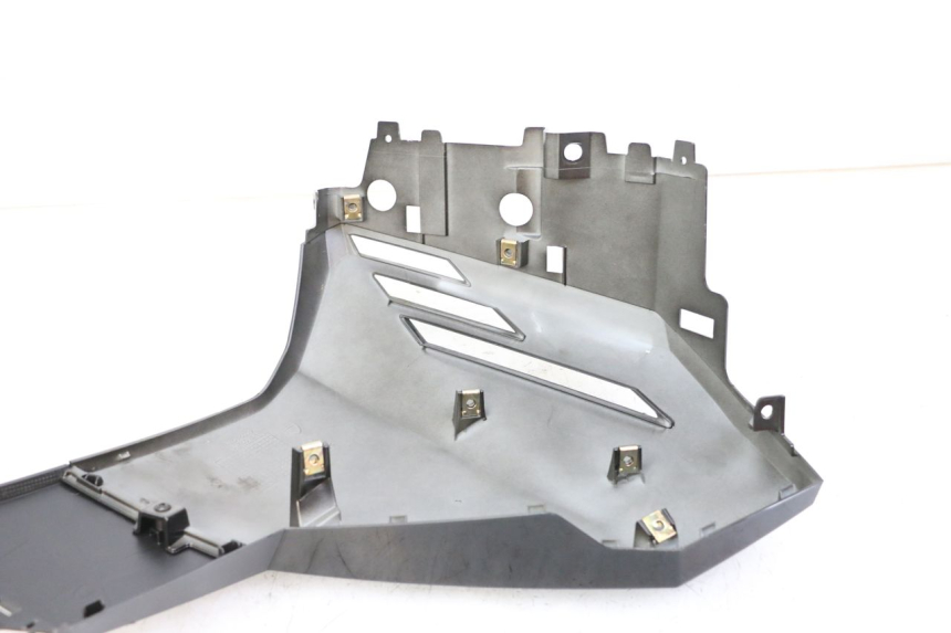 photo de RIGHT FRONT FAIRING PEUGEOT TWEET 4T 50 (2023 - 2025)