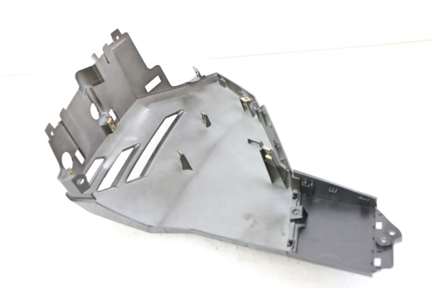 photo de RIGHT FRONT FAIRING PEUGEOT TWEET 4T 50 (2023 - 2025)